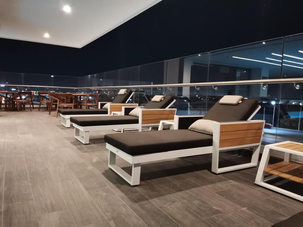 Ramada Encore By Wyndham Monterrey Apodaca Zona Aeropuerto Exterior photo